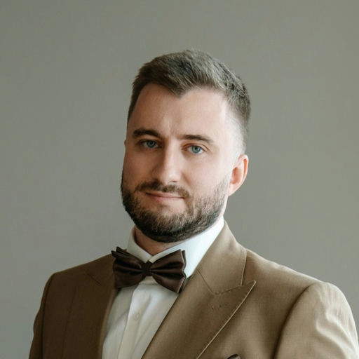 Александр Головань