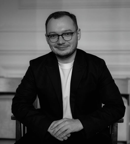 Антон Богданов
