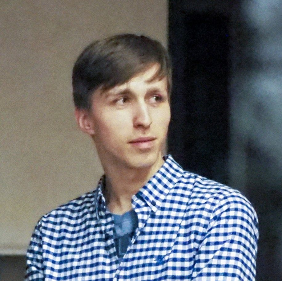 Денис Карпенко