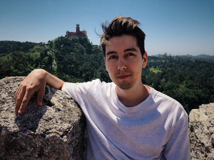 Дмитрий Животворев