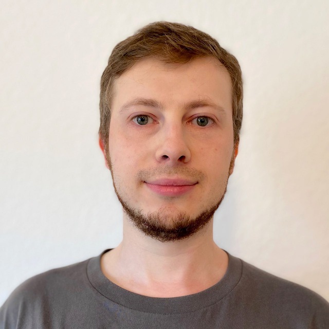 Евгений Казаков
