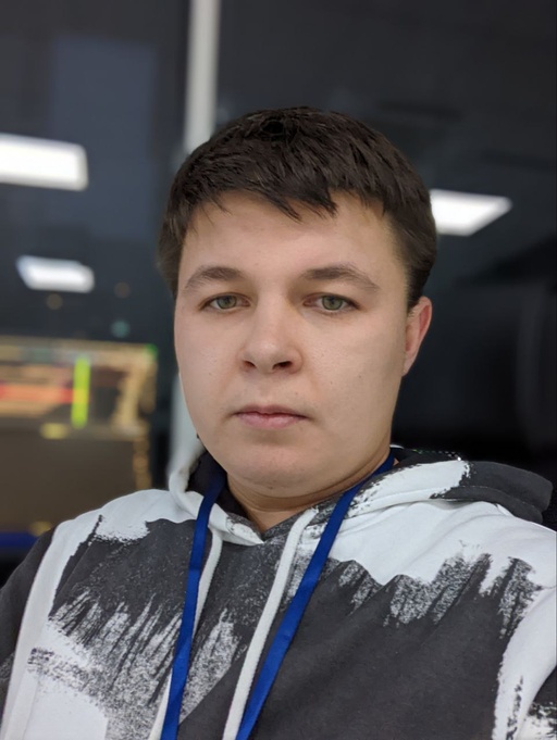 Никита Леонов