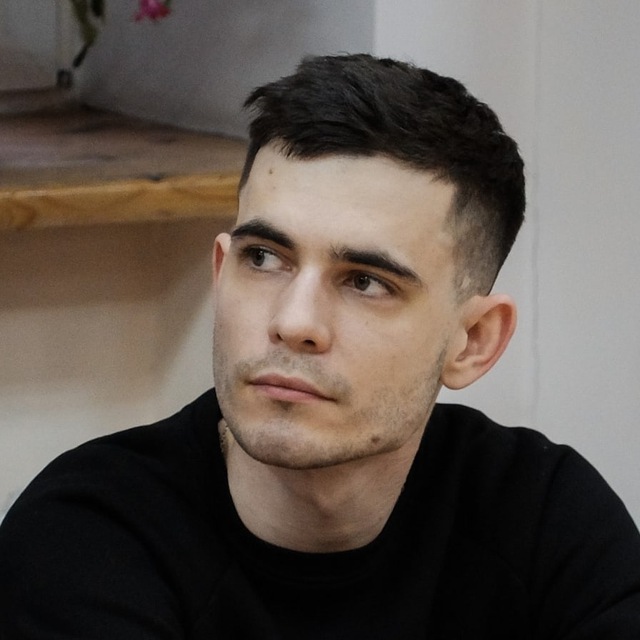 Павел Яременко
